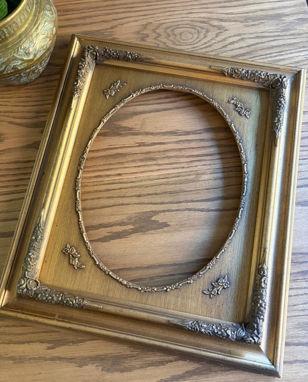Vintage Ornate Gold Frame Wood Frame 21x18” Wood Art Frame With Floral Details